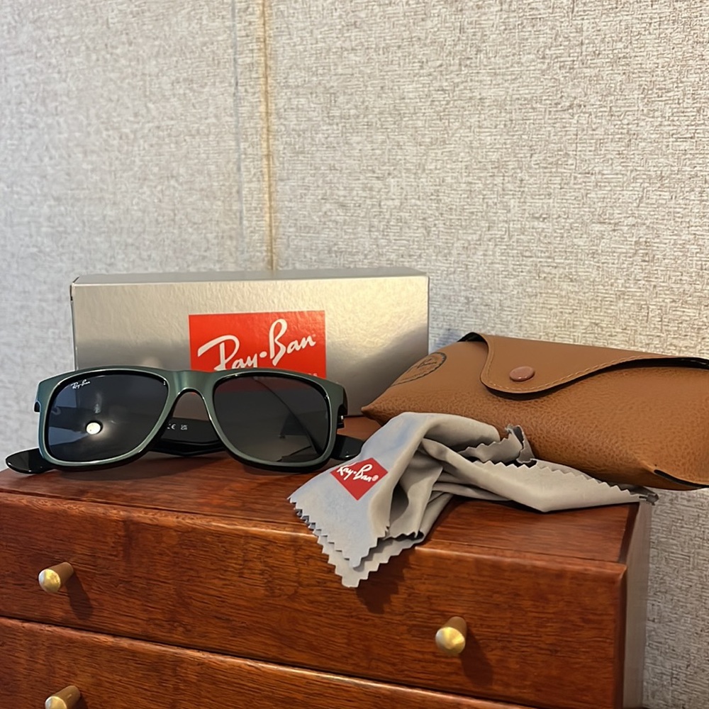 BNWT Ray Ban Sunglasses - Picture 5 of 7